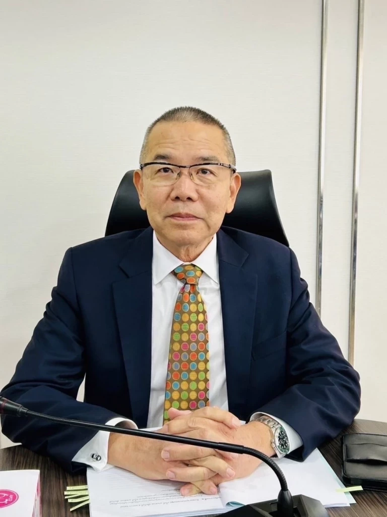 พล.อ.กฤษณะ บวรรัตนารักษ์ อดีตที่ปรึกษาสำนักงานปลัดกระทรวงกลาโหม และอดีตรองเจ้ากรมพระธรรมนูญ