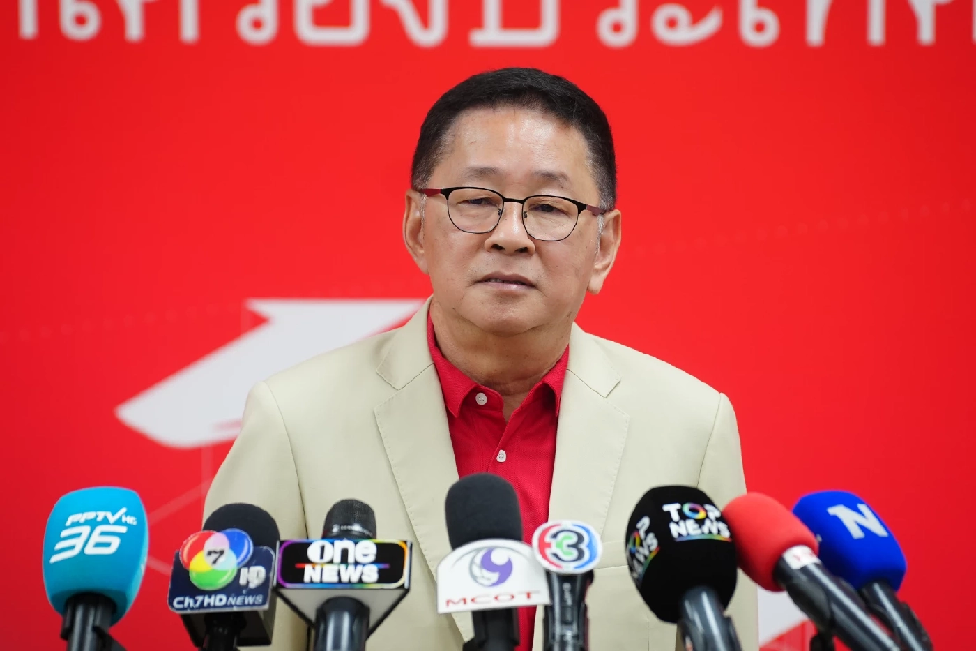 "เพื่อไทย" ไร้ดีลแบ่งกระทรวง สยบลือได้ 5 เก้าอี้สายสังคม