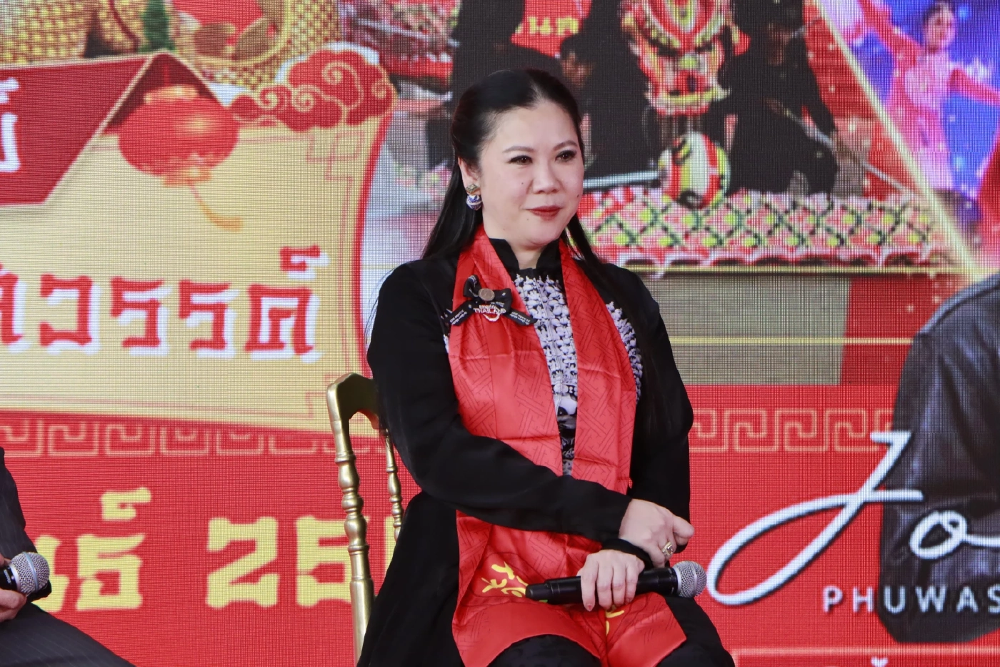 ฐาปนีย์  เกียรติไพบูลย์ ผู้ว่าการ การท่องเที่ยวแห่งประเทศไทย