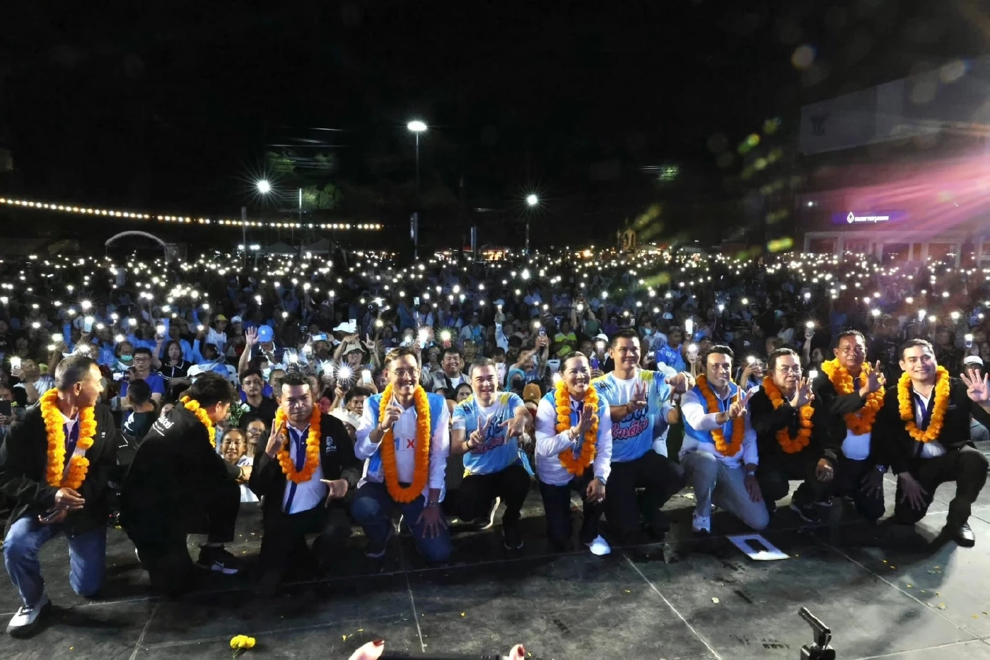 "อภิสิทธิ์" ลั่น! "ปชป สมบัติพ่อเฒ่า" ปลุก"นครศรีฯฟ้า"