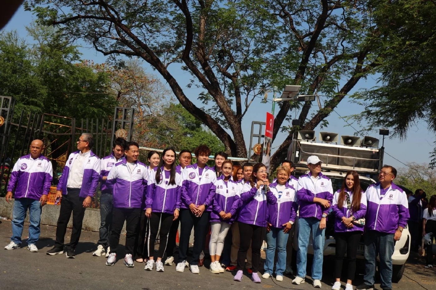 “สุดารัตน์” ปล่อยคาราวาน เคลื่อนทัพบำนาญ 3,000 บาท วิ่งทั่วกรุง ประกาศคืนศักดิ์ศรีให้ผู้สูงวัย