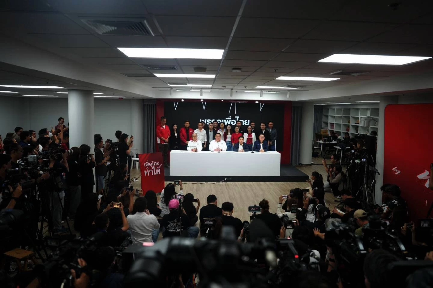 นักวิชาการชี้ "คลิปเสียงฮุนเซน-นโยบายขายฝัน" ส่งผลต่อ "เก้าอี้ในพื้นที่เชียงใหม่"