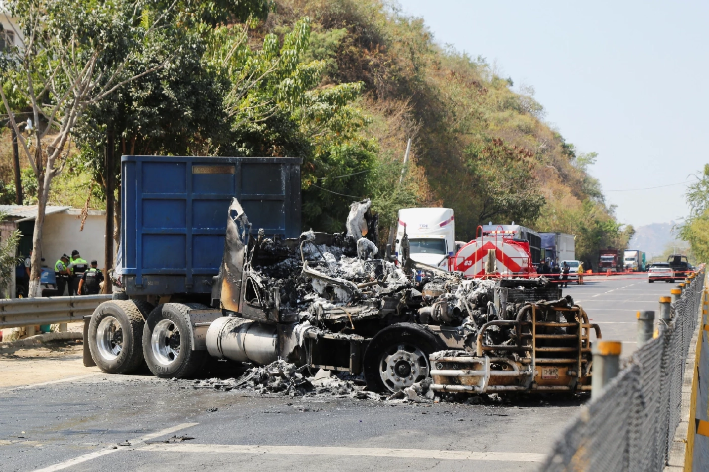 เม็กซิโกเดือด! สังหาร "เอล เมนโช" แก๊งค้ายาลุกฮือเผาเมืองล้างแค้น นทท.อเมริกันนับล้านติดค้าง