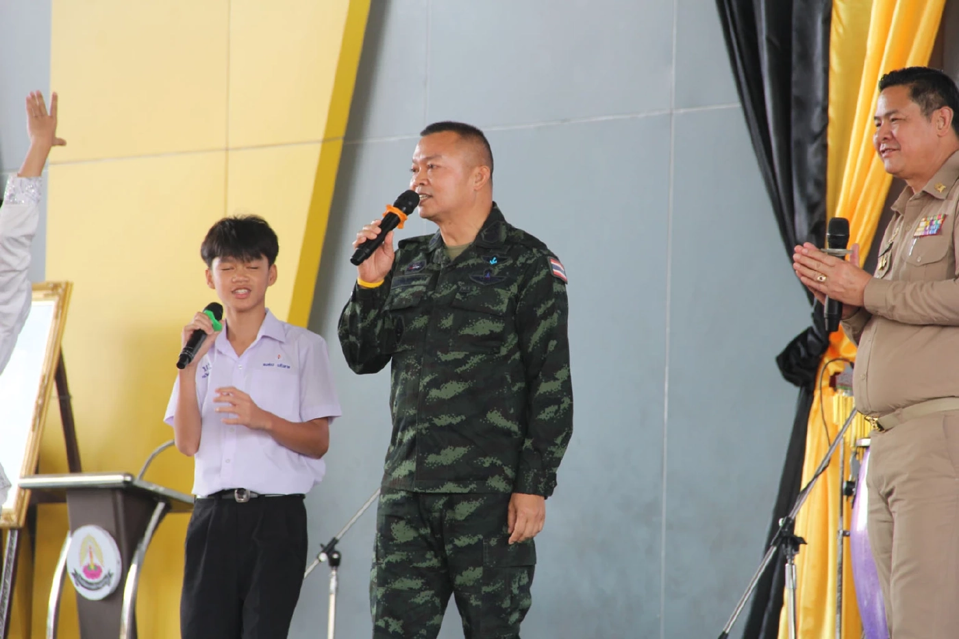 “บิ๊กกุ้ง” บรรยายพิเศษ นักเรียน บ.พ.ปลูกฝังรักชาติ ศาสนา พระมหากษัตริย์