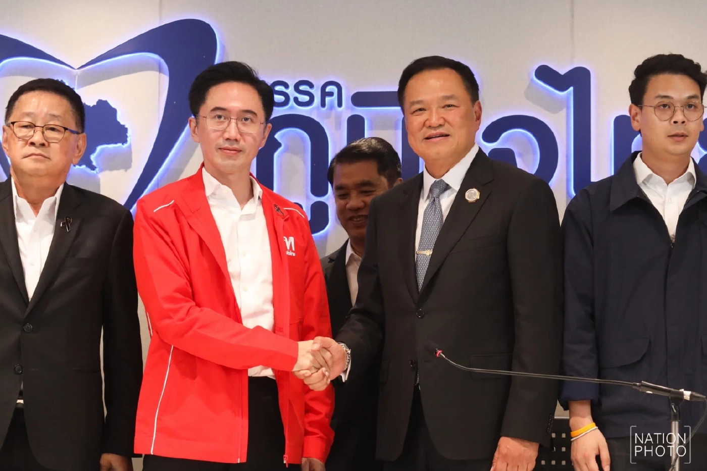 เปิดเบื้องลึก "กล้าธรรม" วืดร่วม ครม.อนุทิน 2 "ภูมิใจไทย" มัดรวม 14 พรรครัฐบาล 295 เสียงลงตัว