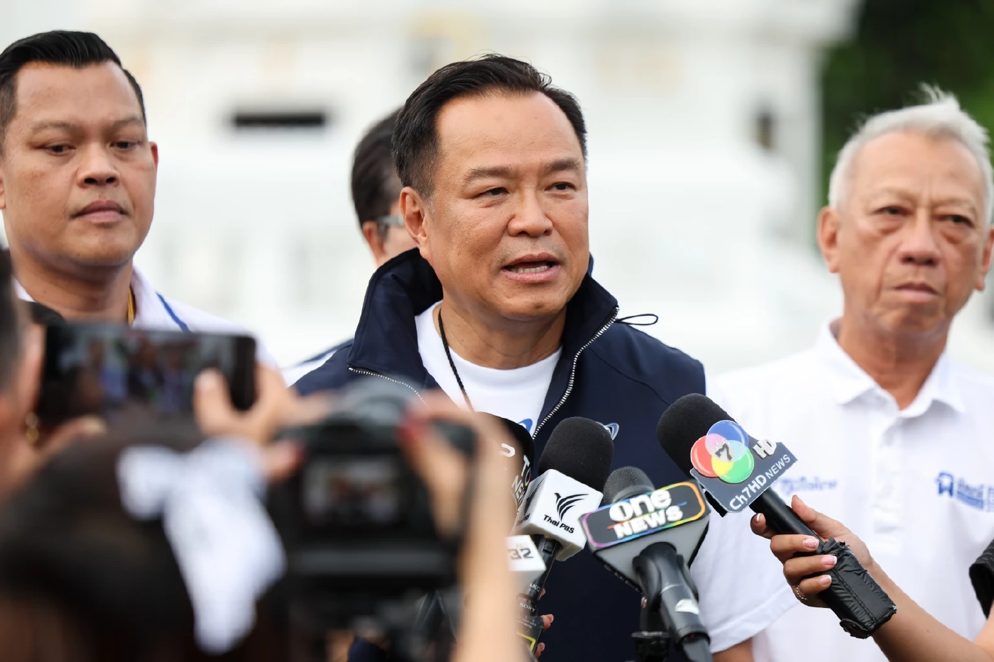 “อนุทิน” ลั่นหากกลับเป็นรัฐบาล เดินหน้าเมกะโปรเจกต์-Manmade ทั่วประเทศ