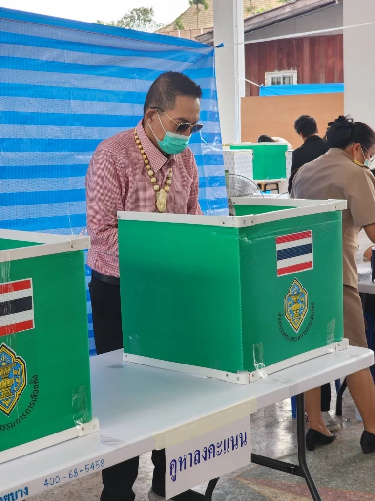 “ราเชน – ชูวิทย์” ใช้สิทธิเลือกตั้ง2569 หวังคนใช้สิทธิ 80%