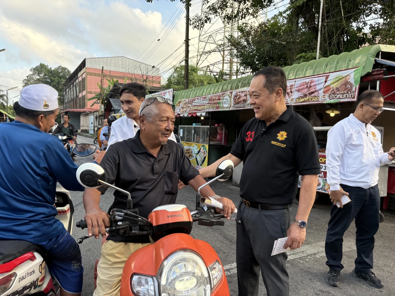 "พ.ต.อ.ทวี" ปลุกคน "สุไหงโก-ลก" เลือก "ประชาชาติ" กู้ซากเศรษฐกิจชายแดน