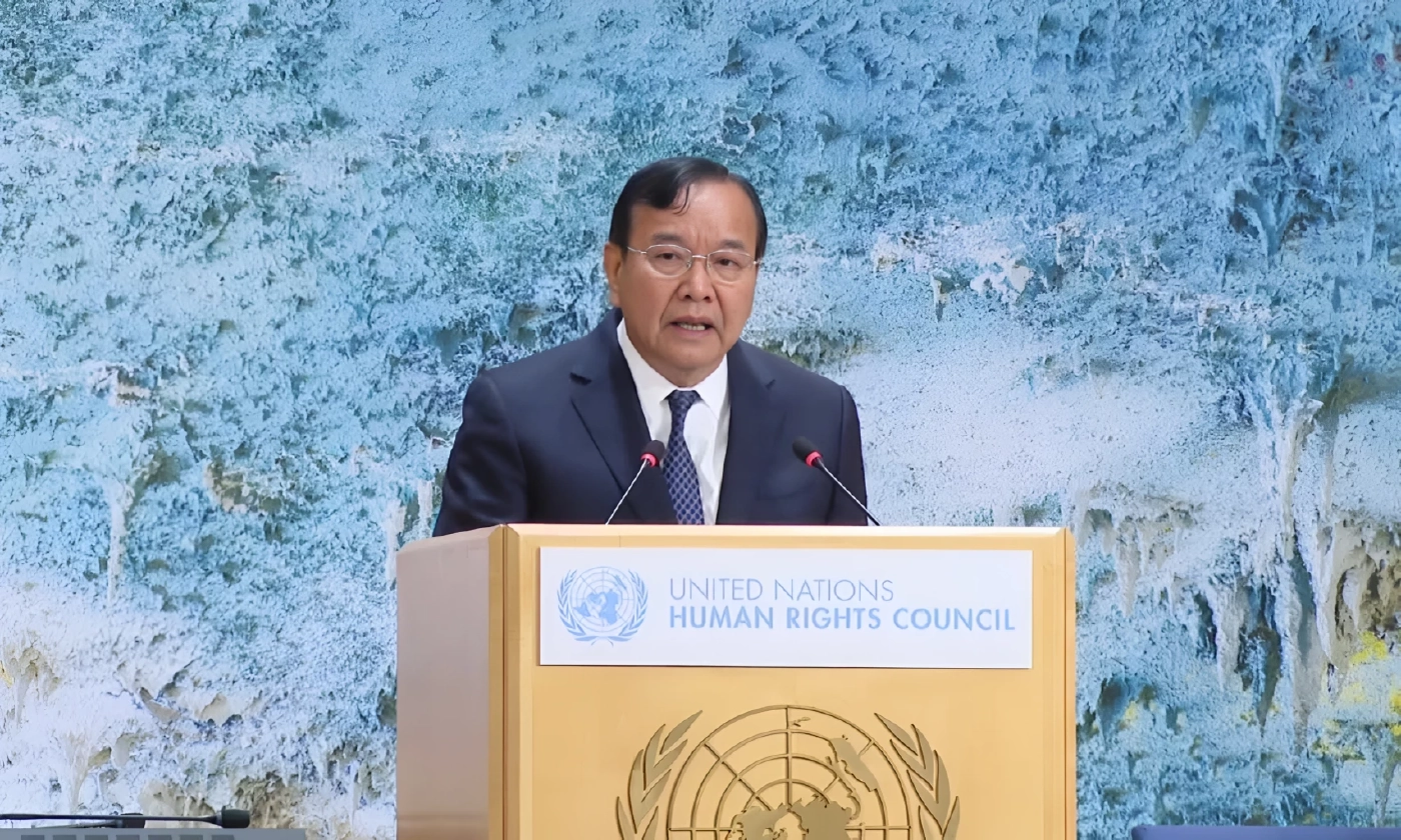 "ปรัก สุคน" ตีหน้าเศร้าฟ้องโลก อ้าง "ทหารไทย" ตั้งฐานในดินแดน "กัมพูชา" ทำชาวกัมพูชาหลายแสนต้องอพยพ