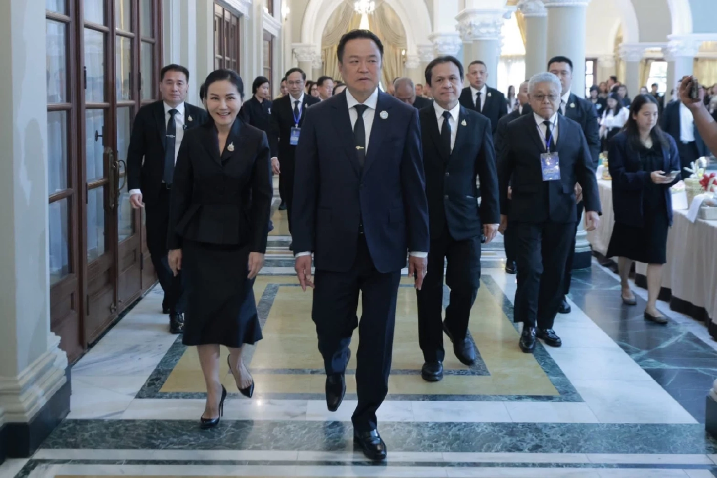 สั่งเยียวยา 1 ล้านครอบครัว “ผอ.ศศิพัชร บรรจุทายาทเข้ารับราชการ