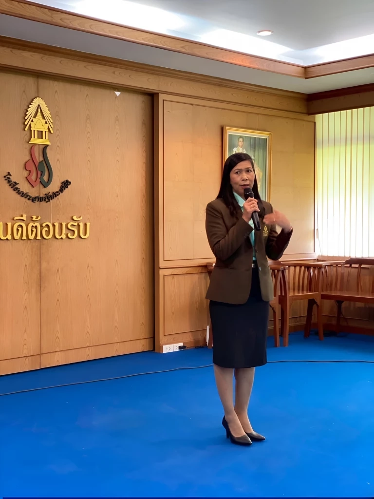 เปิดประวัติ! "ผอ.ศศิพัชร" ครูผู้เสียสละ "ยอมเป็นตัวประกันแทนเด็ก"