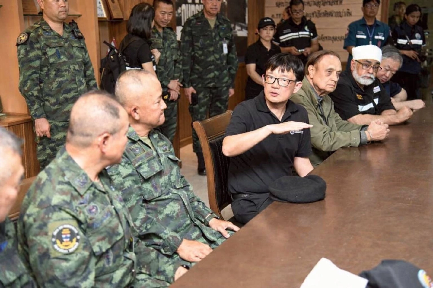 MEA ร่วมสนับสนุนความมั่นคงชายแดนอย่างต่อเนื่อง มอบท่อคอนกรีตมาตรฐานสูง สร้างหลุมหลบภัยแก่กองทัพบก ณ จังหวัดสุรินทร์