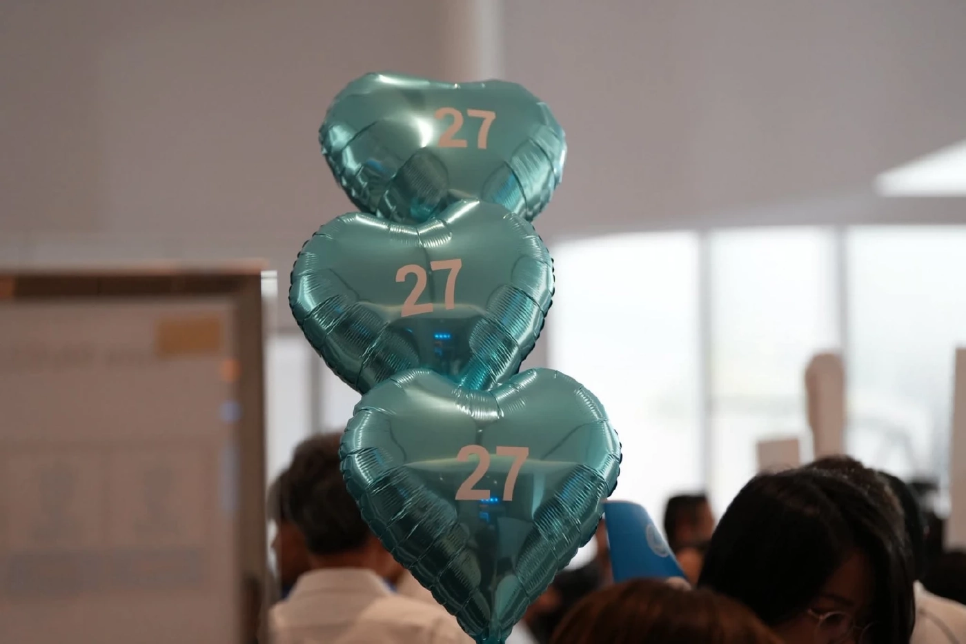 "อภิสิทธิ์" ขอคะแนนให้ประเทศ - ยก 5 จุดตายถูกปิดได้ด้วยทางรอด ปชป.