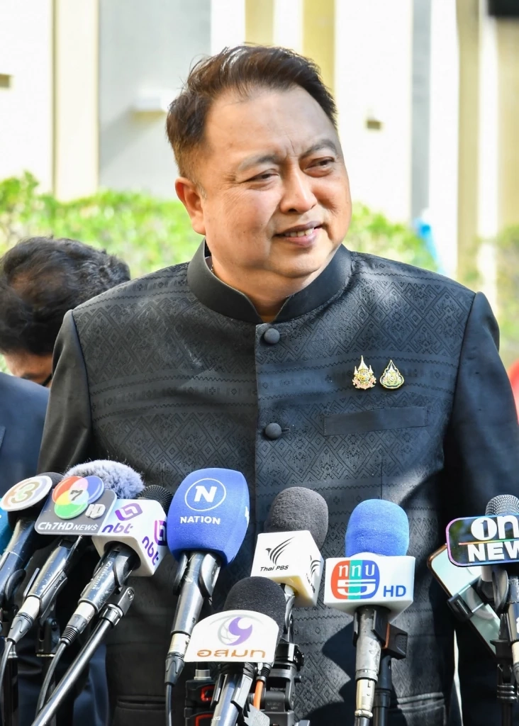  นายสุชาติ​ ชมกลิ่น​ รัฐมนตรีว่าการกระทรวงทรัพยากรธรรมชาติและสิ่งแวดล้อม