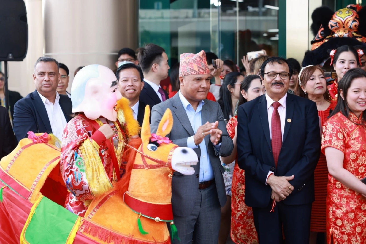 ธ.ก.ส. จัดงานมหามงคลตรุษจีน พร้อมเปิดบ้านต้อนรับสมาชิก APRACA