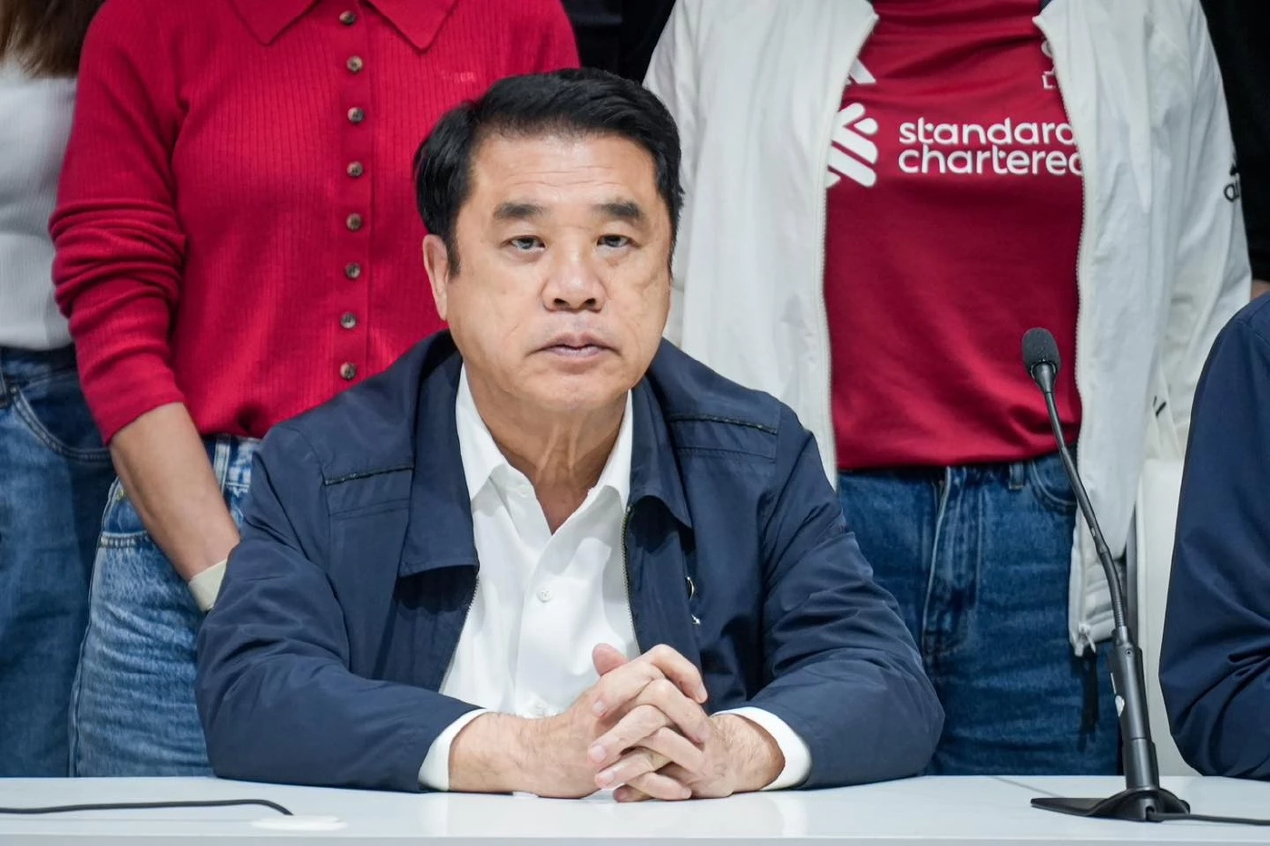 สุริยะ จึงรุ่งเรืองกิจ