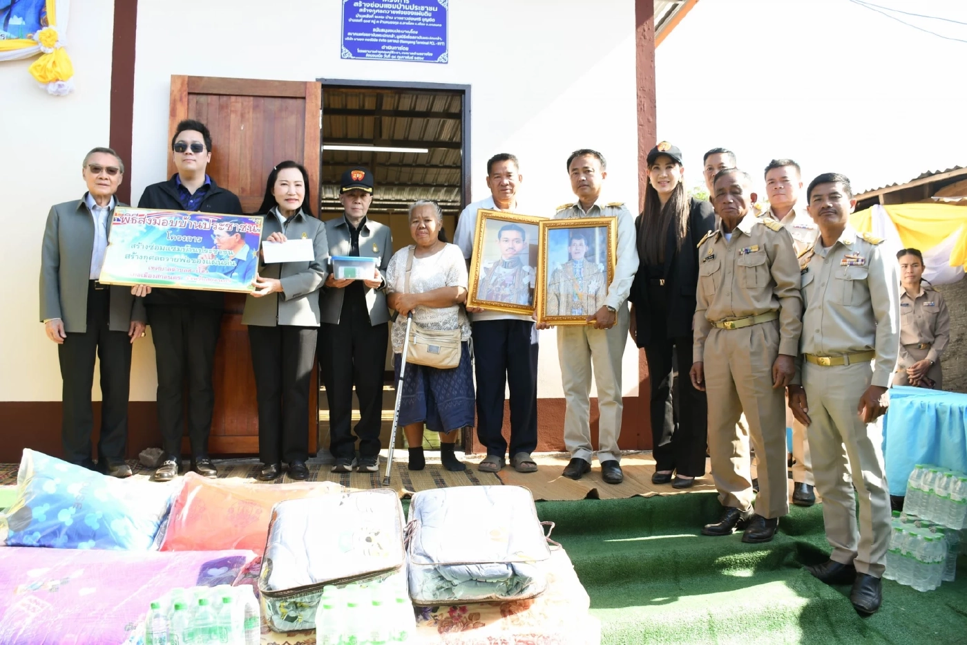 สมาคมแห่งสถาบันพระปกเกล้า เดินหน้ามอบบ้านหลังที่ 231-233