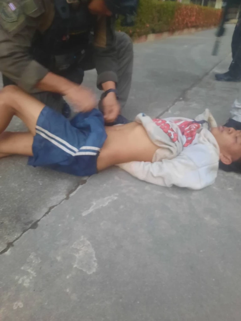 ด่วน! คนคลั่งควงอาวุธสงคราม กราดยิง-จับตัวประกันใน รร.สงขลา มีคนบาดเจ็บ