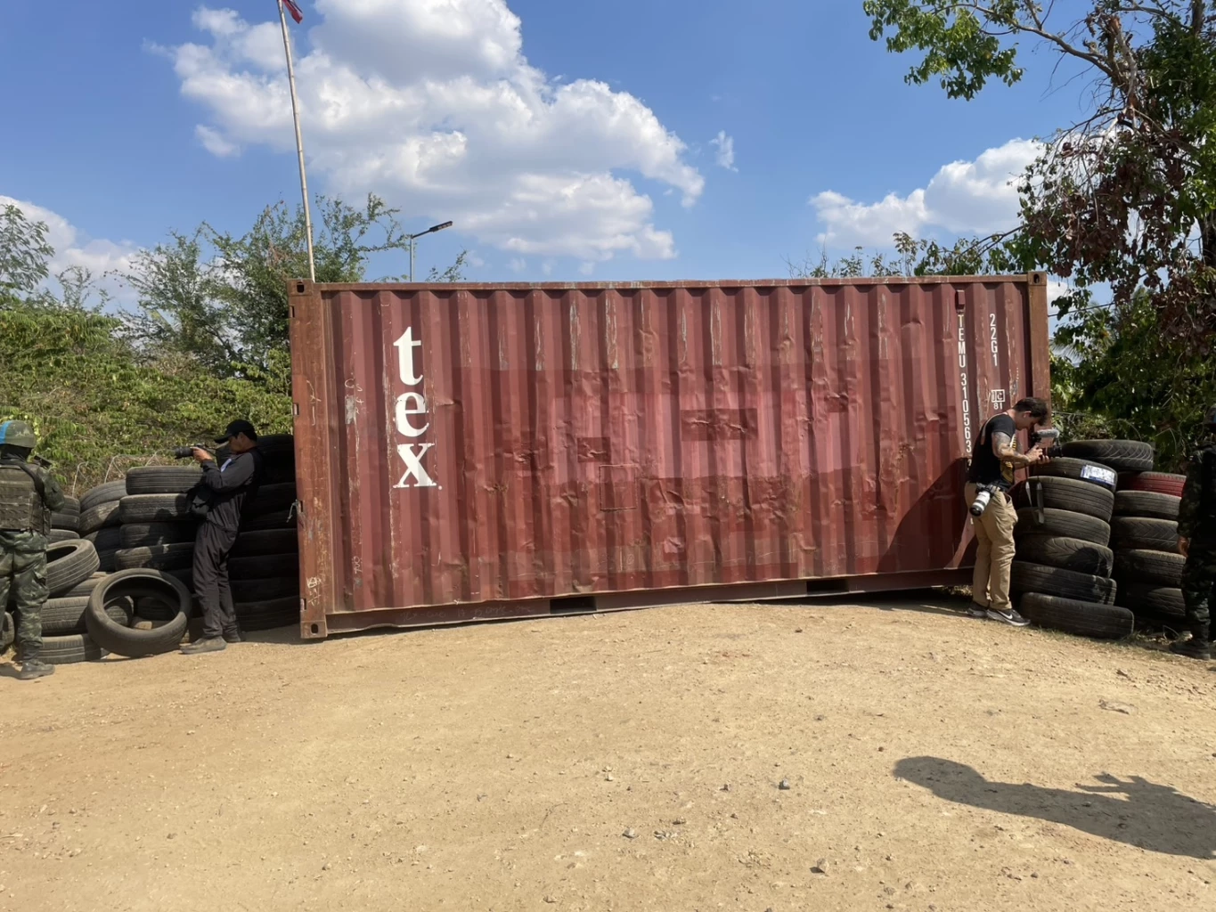 "โฆษก ทบ." ต้องดูข้อมูลรอบด้าน หลัง "สหรัฐฯ" เลิกแบนขายอาวุธให้ "กัมพูชา"