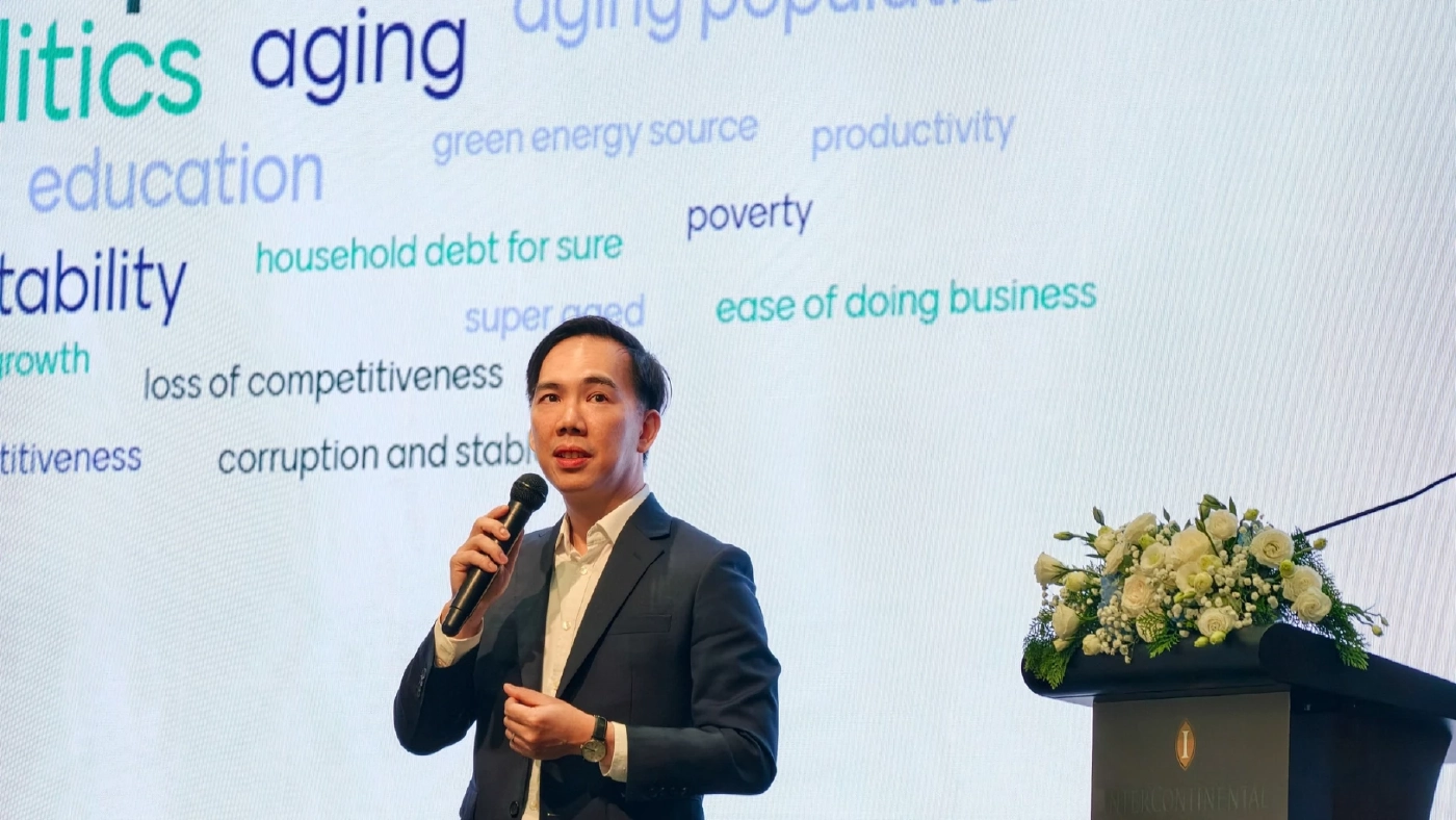 ดร.เกียรติพงศ์ อริยปรัชญา นักเศรษฐศาสตร์อาวุโสประจำประเทศไทย ธนาคารโลก