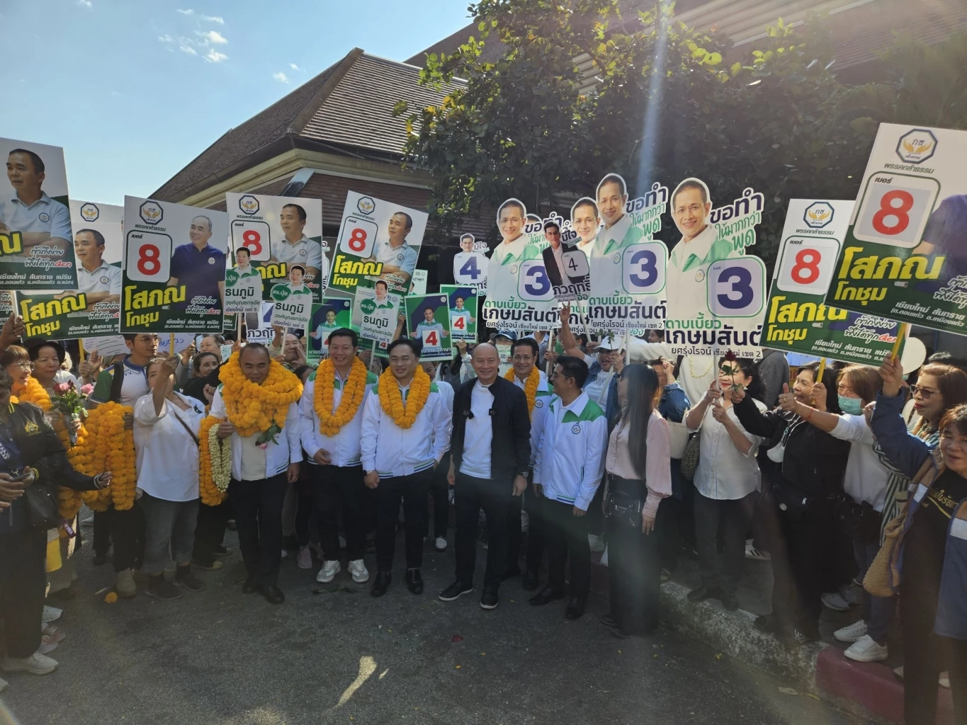 ปรากฏการณ์  “กล้าธรรม” เจาะเชียงใหม่ 4 เก้าอี้ อวสานเมืองหลวง พท.