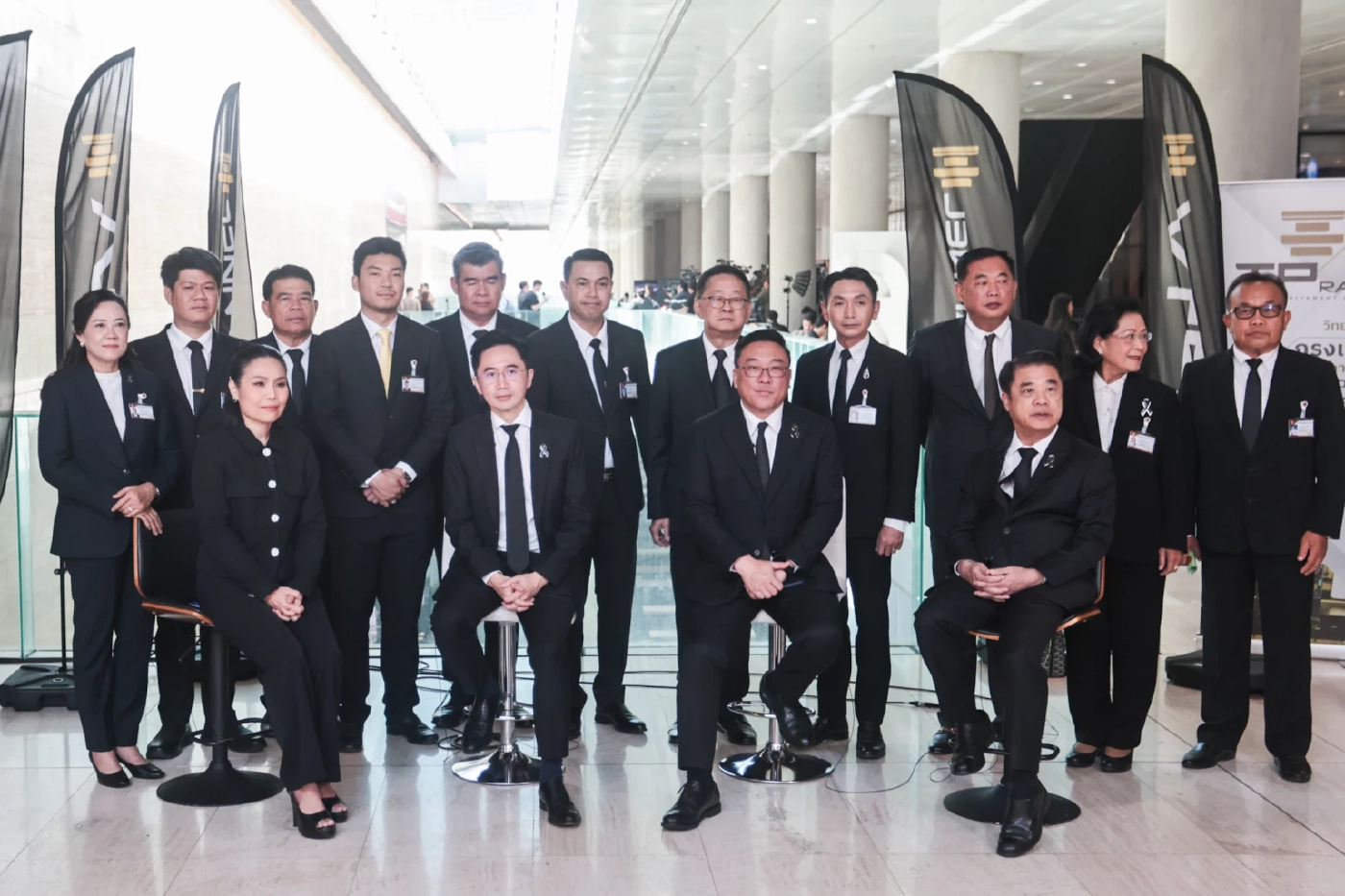 "ภูมิธรรม" ลั่นการเมืองยุคนี้ไม่เกี่ยวกับวัย! ชู "เพื่อไทย" ผสมผสาน 2 พลัง "รุ่นใหญ่-รุ่นใหม่"