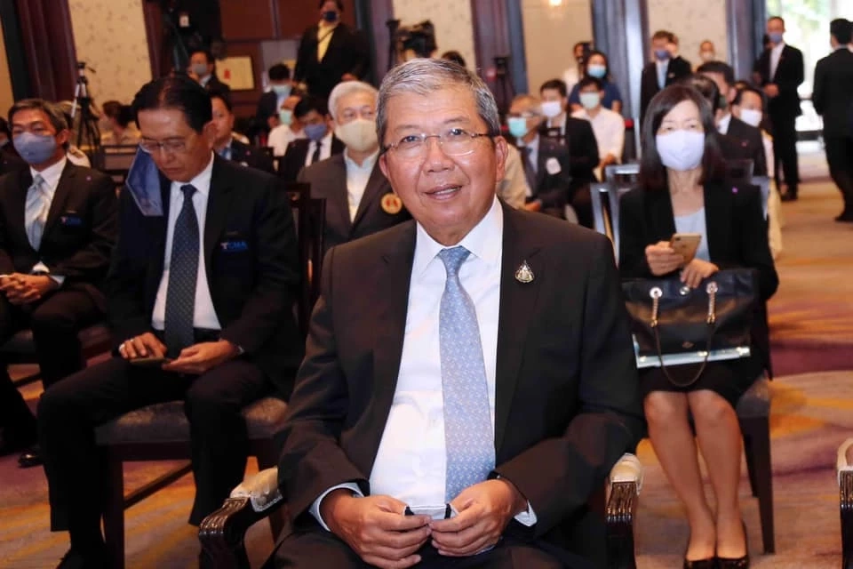 มณฑล สุดประเสริฐ