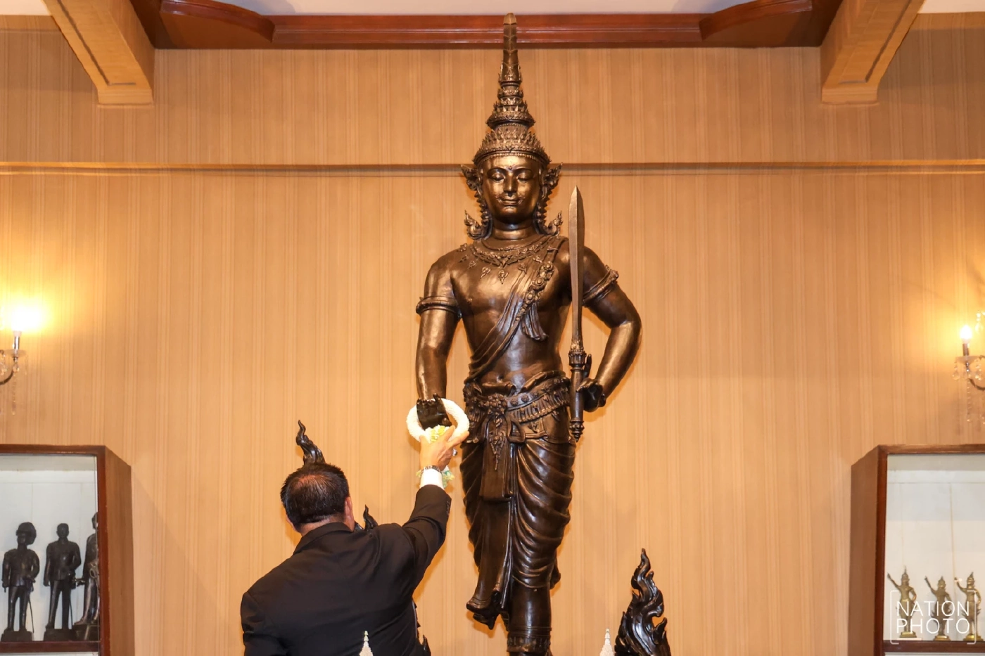 “ธรรมนัส” เตรียมบินพักใจดูแสงเหนือ ไม่ชัดร่วม รบ. - ฝ่ายค้าน