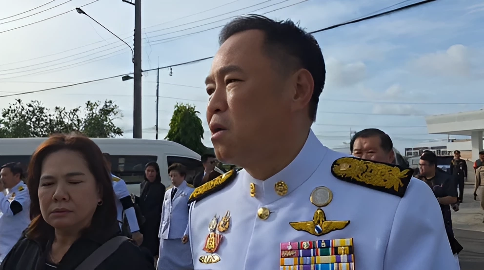 “อนุทิน” ลั่นเลิกพูด “ธรรมนัส” ตั้งรัฐบาลไม่ต้องเร่ง ไม่มีใครไล่