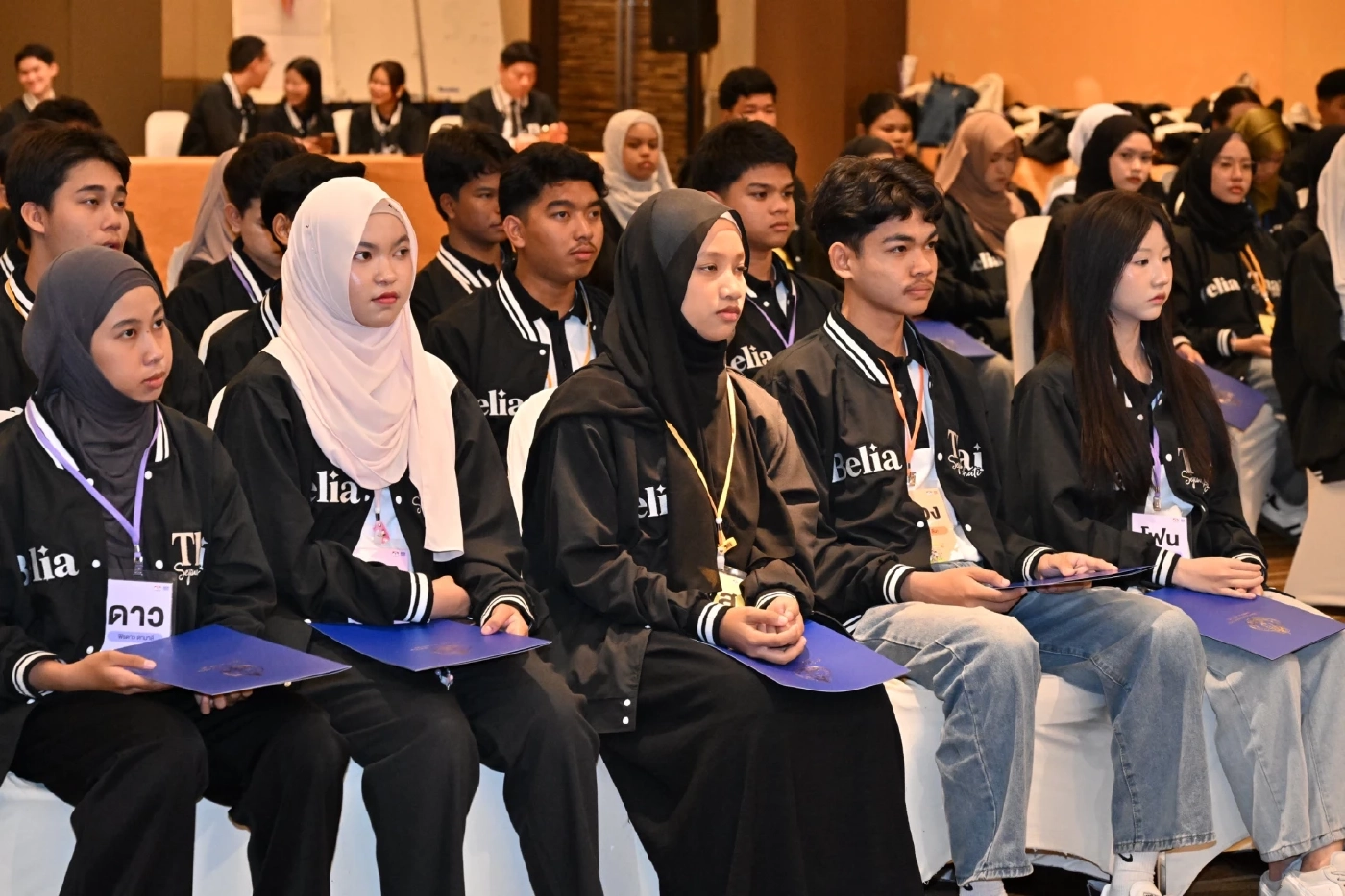 อดิศักดิ์  ปธ.ศาลฎีกา ปิดโครงการ เยาวชนไทย หัวใจเดียวกัน รุ่นที่ 10