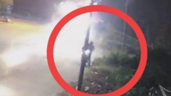 เปิดคลิป! "โจรใต้" ป่วนนราฯ ลอบวางระเบิด "2 อำเภอ 7 ลูก"