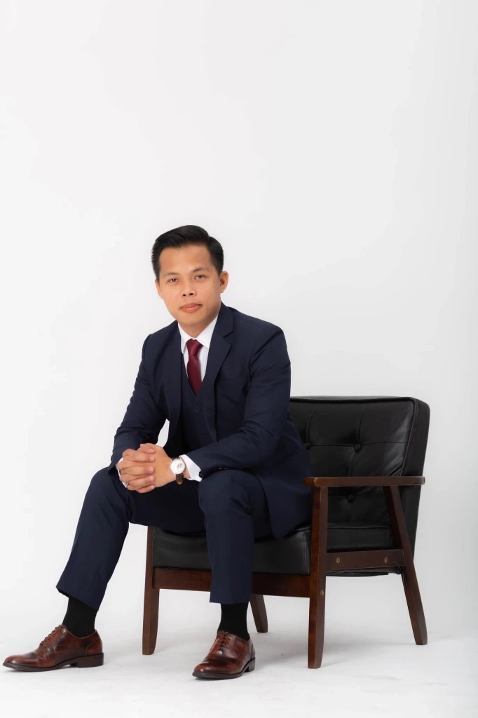 "ทนายนรเศรษฐ์" ประกาศทำคดี ช่วย "เจ๊ตอง-เฟิร์น" หลัง โดน ผอ.เลือกตั้งเขตที่ 1 ชลบุรีฟ้อง