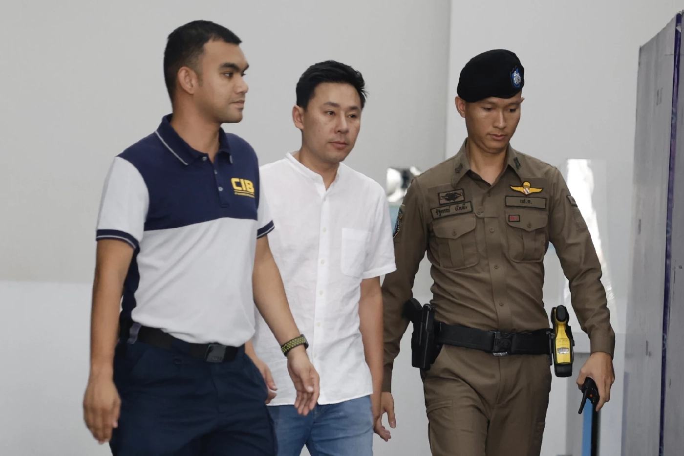 ด่วน! เลขาฯทนายตั้ม แจ้งกลุ่มไลน์ ศาลสั่งคืนทรัพย์สิน “ทนายตั้ม”