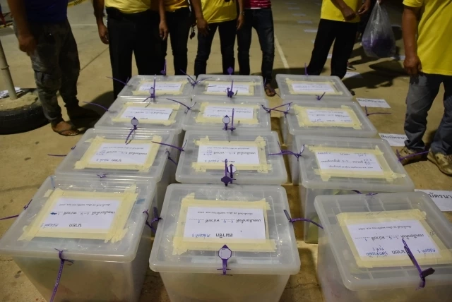 กกต.ชี้แจงสาเหตุ "บัตรเขย่ง" คะแนนเขต-ปาร์ตี้ลิสต์ ไม่ตรงกัน