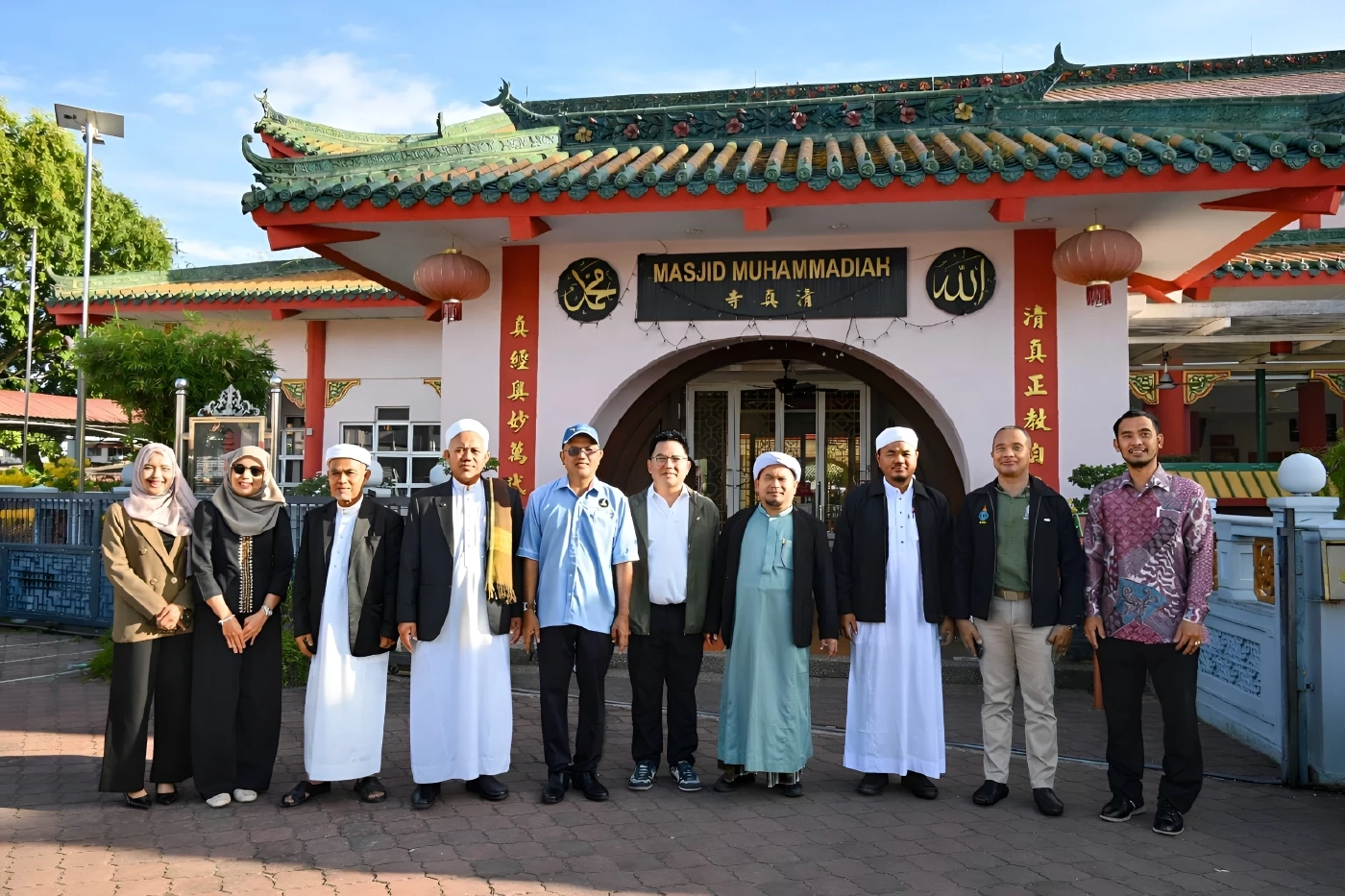 "เลขา ศอ.บต." ผุดไอเดีย "ปอเนาะสร้างอาชีพ" เชื่อมตลาดพริกไทยสู่ "มาเลเซีย" ดัน "สันติสุขกินได้"