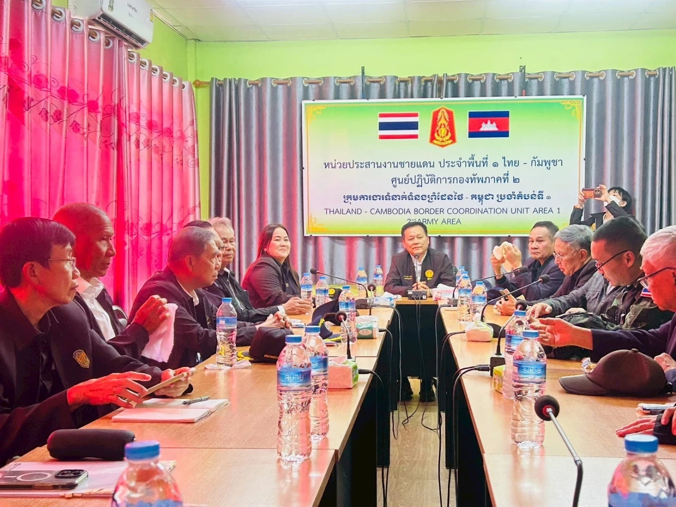 "ประธาน กมธ.ศึกษา MOU 43-44" ลงพื้นที่ชายแดน อุบลฯ รวบรวมข้อมูลแก้ปัญหาชายแดน