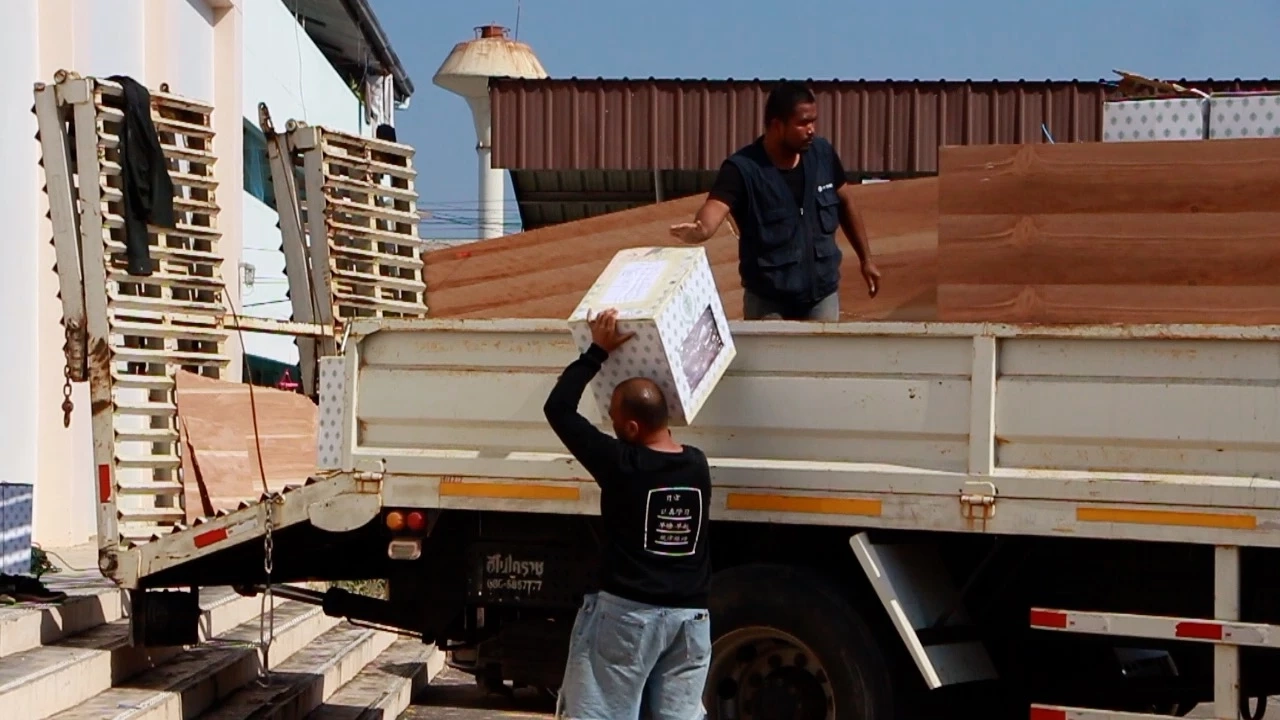 ผู้สมัคร สส. เขต3 ยื่นหนังสือ กกต. ขอนับคะแนนใหม่