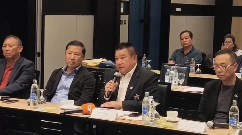 สหพันธ์ขนส่งทางบกฯ ยื่นข้อเสนอ รบ. มาตรการ “น้ำมัน ค่าไฟ ภาษี”