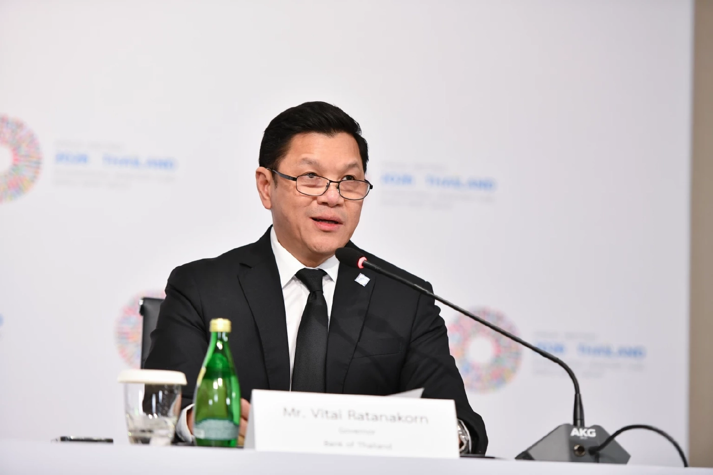 วิทัย รัตนากร ผู้ว่าการธนาคารแห่งประเทศไทย