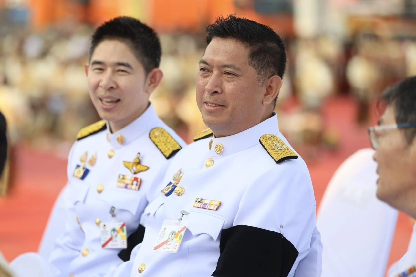 นิกร โสมกลาง