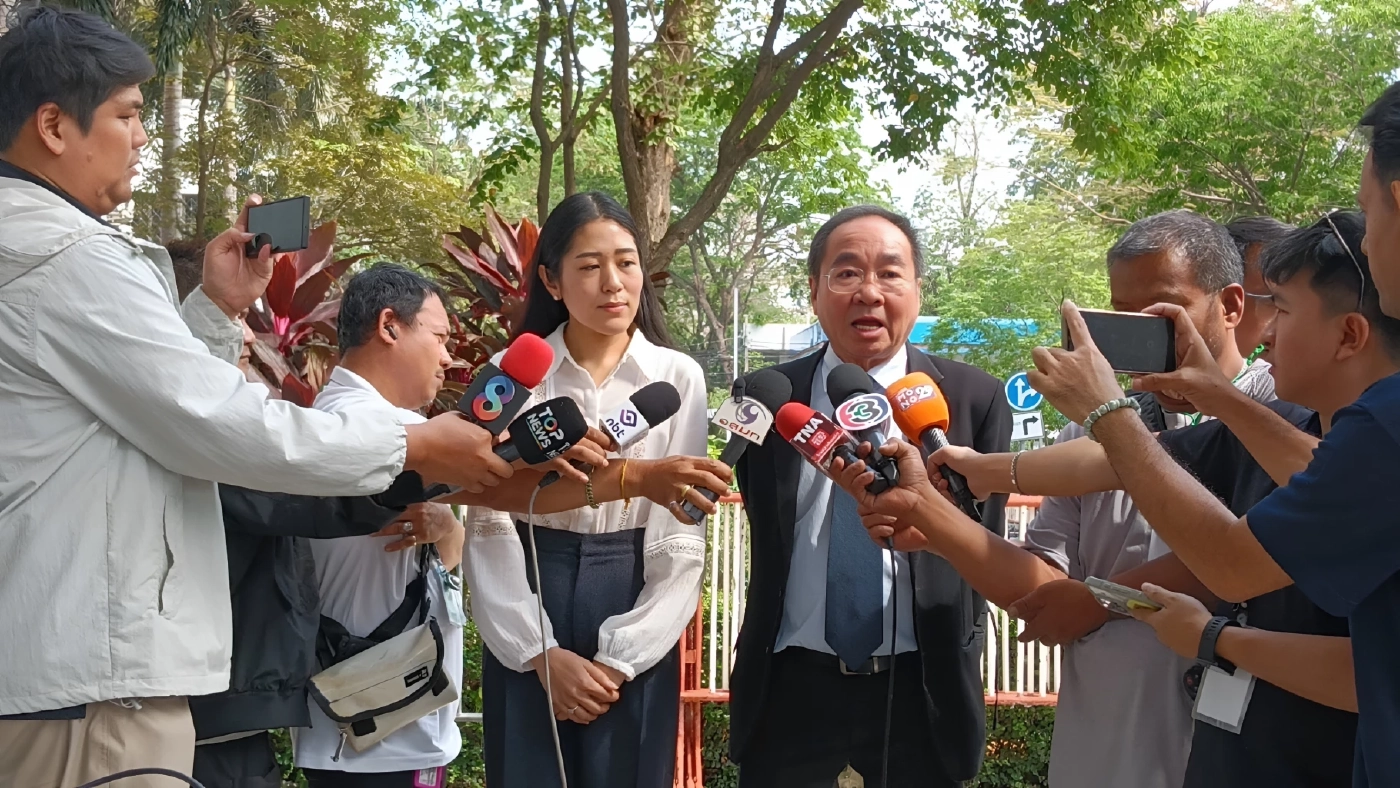 ศาลอุทธรณ์ยืนยกฟ้อง "ช่อ-พรรณิการ์" พ้นผิด พ.ร.บ.คอมฯ ปมโพสต์เฟซบุ๊ก "เพลงยาวพยากรณ์กรุงศรีอยุธยา"