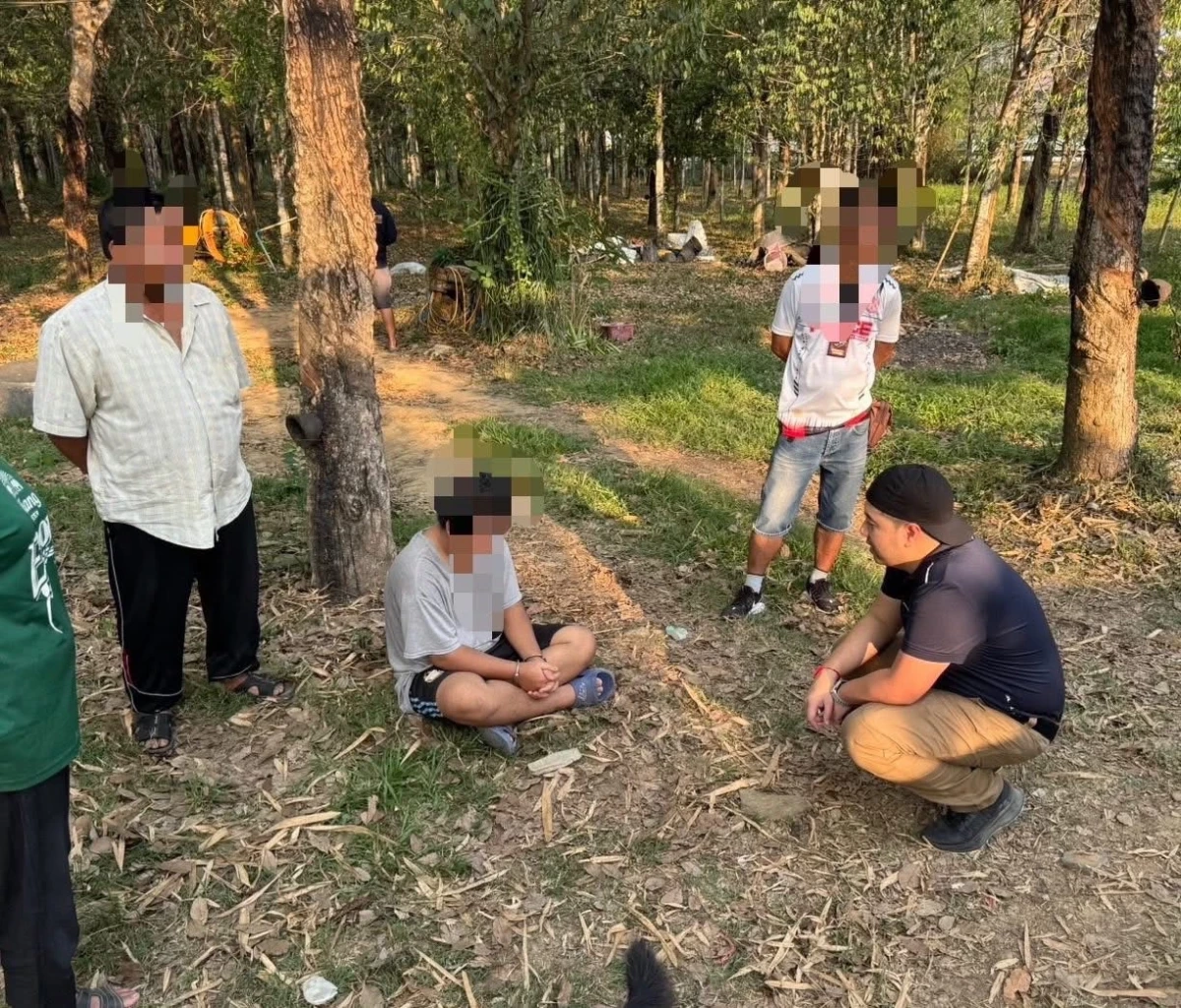 สืบนครบาล บุกรังวัยรุ่น 19 เมืองจันท์ ซุกลูกเกลี้ยง-ผลิตอาวุธเพียบ