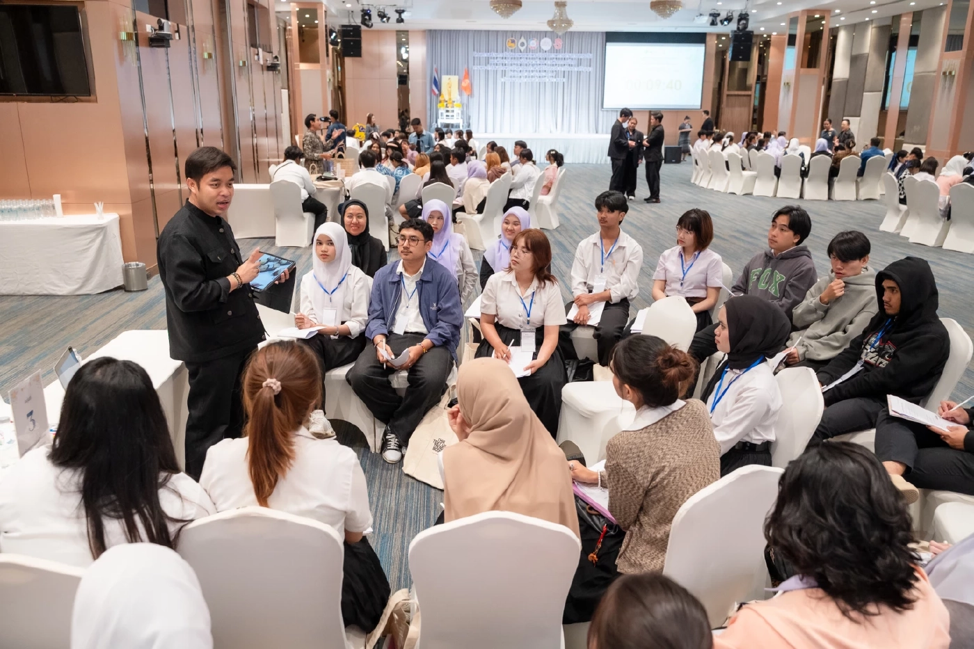 เผยแพร่พระอัจฉริยภาพ! มท. จัดอบรม "ผ้าไทยใส่ให้สนุก" ที่สงขลา ยกระดับภูมิปัญญาไทยสู่แฟชั่นระดับสากล