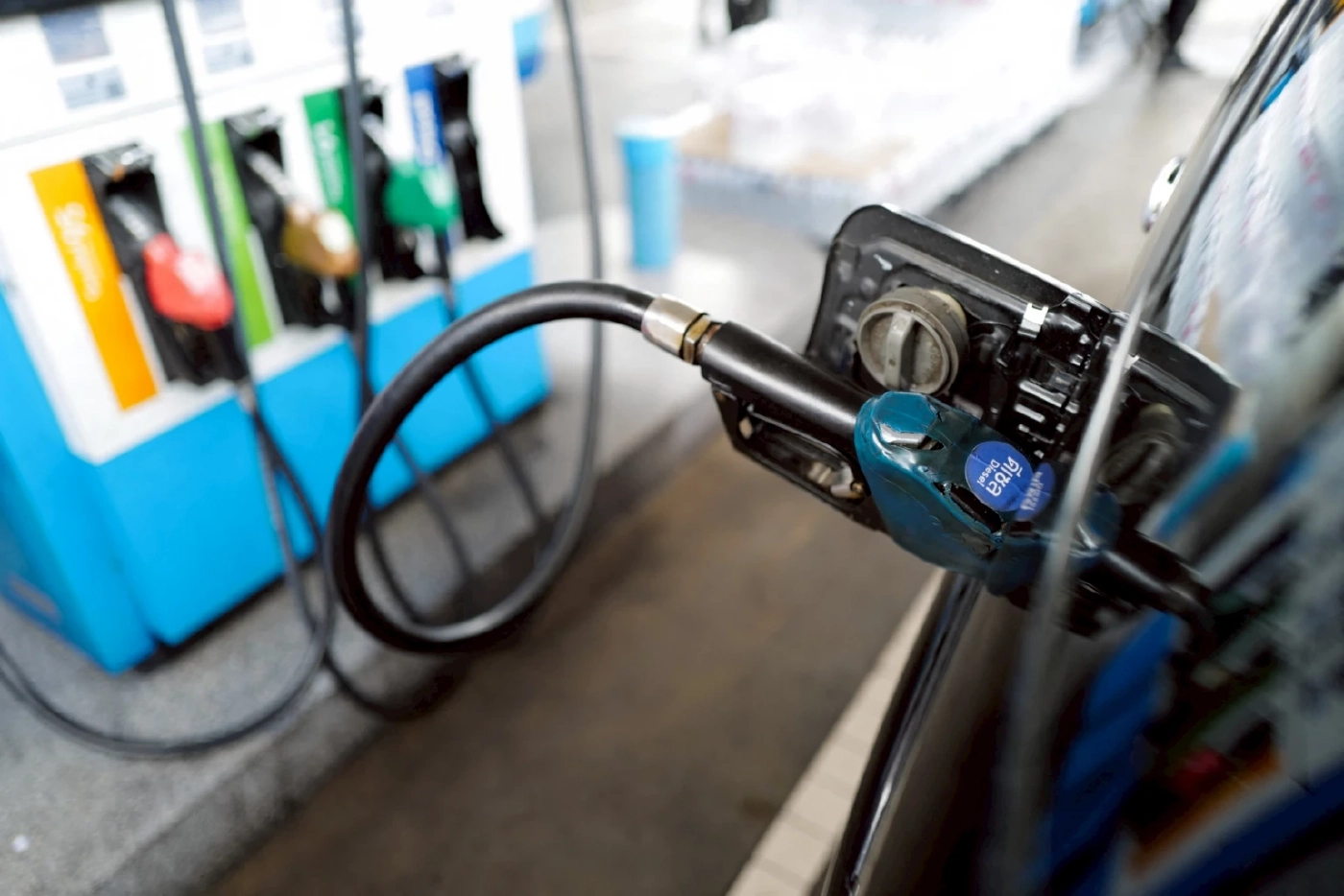 "อนุทิน" สั่งกวาดล้าง "กักตุน-ลักลอบส่งออกน้ำมัน" ใช้กลไก กอ.รมน. คุมเข้ม