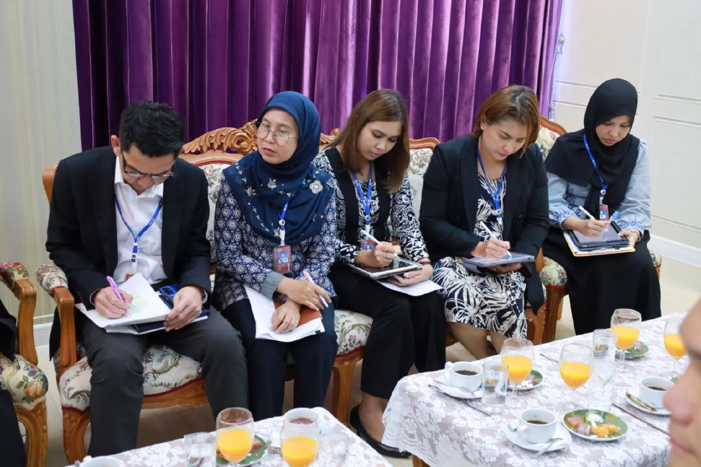 เลขาฯ ศอ.บต. ลั่น "การพัฒนาหยุดไม่ได้" ดึงบัวแก้วเชื่อมโลก