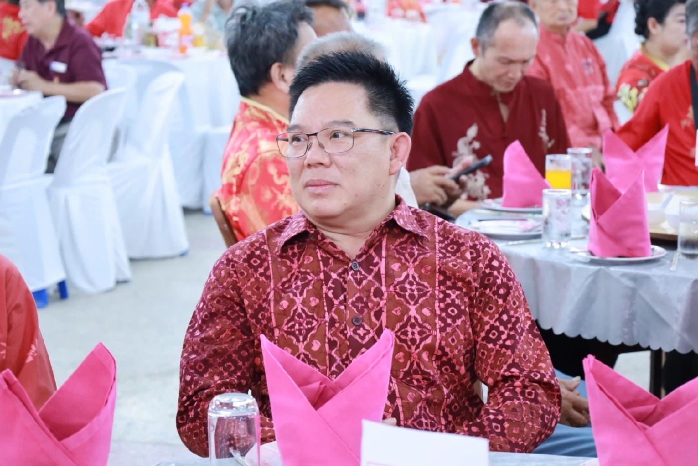 "ชุดแดงสะพรั่ง 3 จังหวัดใต้ 'ศอ.บต.' รุกใช้สายสัมพันธ์ไทย-จีน เชื่อมพหุวัฒนธรรมสันติสุข"