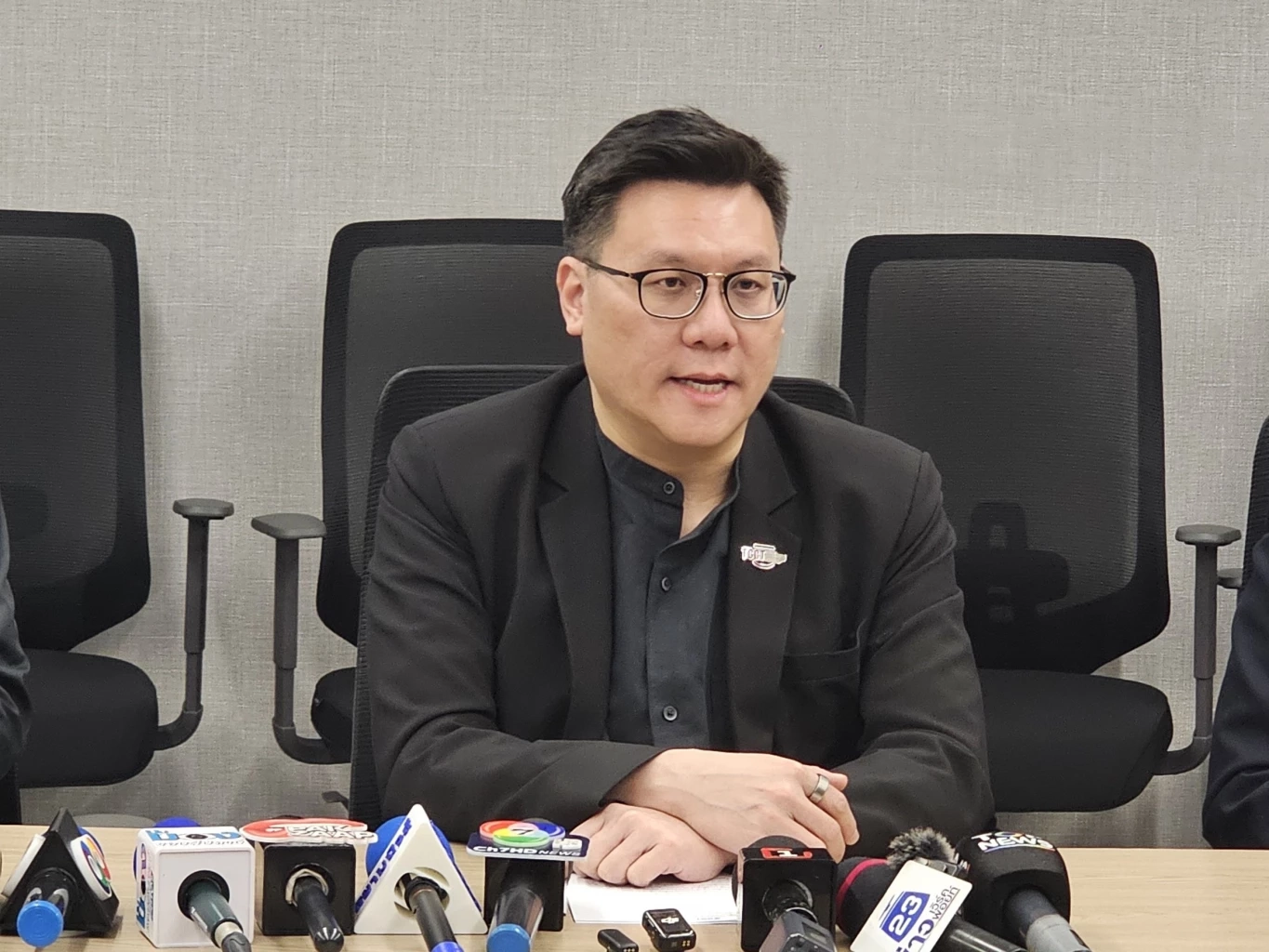 ทนายดัง พาผู้ค้า-ผู้บริโภคร้อง กขค.ปลดล็อกแพลตฟอร์มเลือกขนส่ง