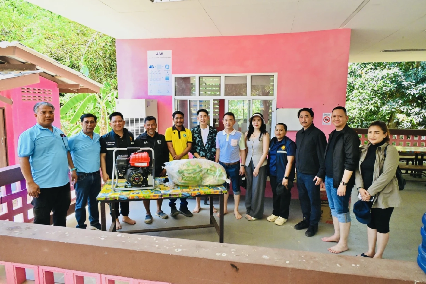 ศอ.บต.ดับกระหายชาวเล “เกาะบุโหลน” ส่งนวัตกรรมสกัดน้ำจากอากาศ