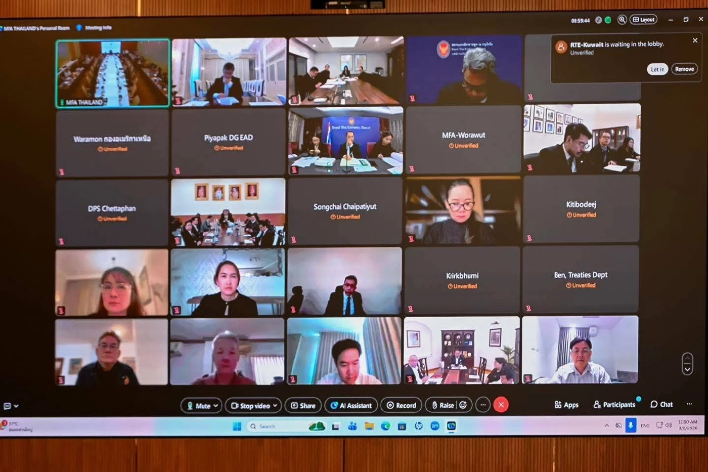 กต.เตรียมแผน-เส้นทางอพยพ ยอมรับไม่ง่าย เผยสถานการณ์ยังน่าห่วง