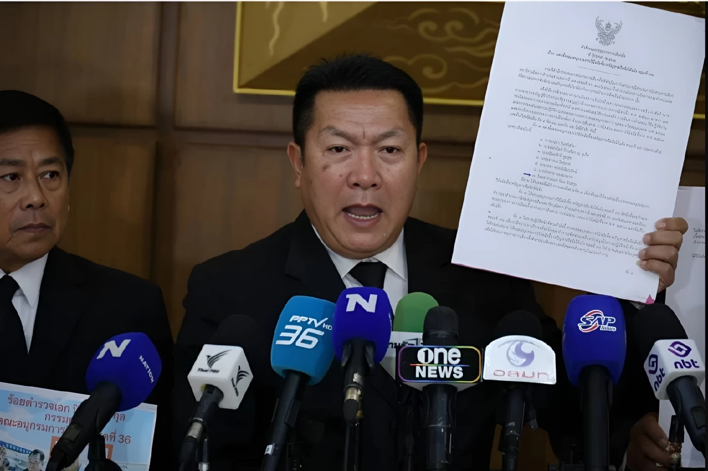 "ภาพในวันนั้น" กับ "ข่าวสะพัดในวันนี้" มติอนุวินิจฉัย 5 ต่อ 2 ปล่อยผี "คดีฮั้ว สว."